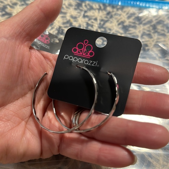 Lot of 9 Paparazzi Hoop Earring sets - Picture 8 of 10